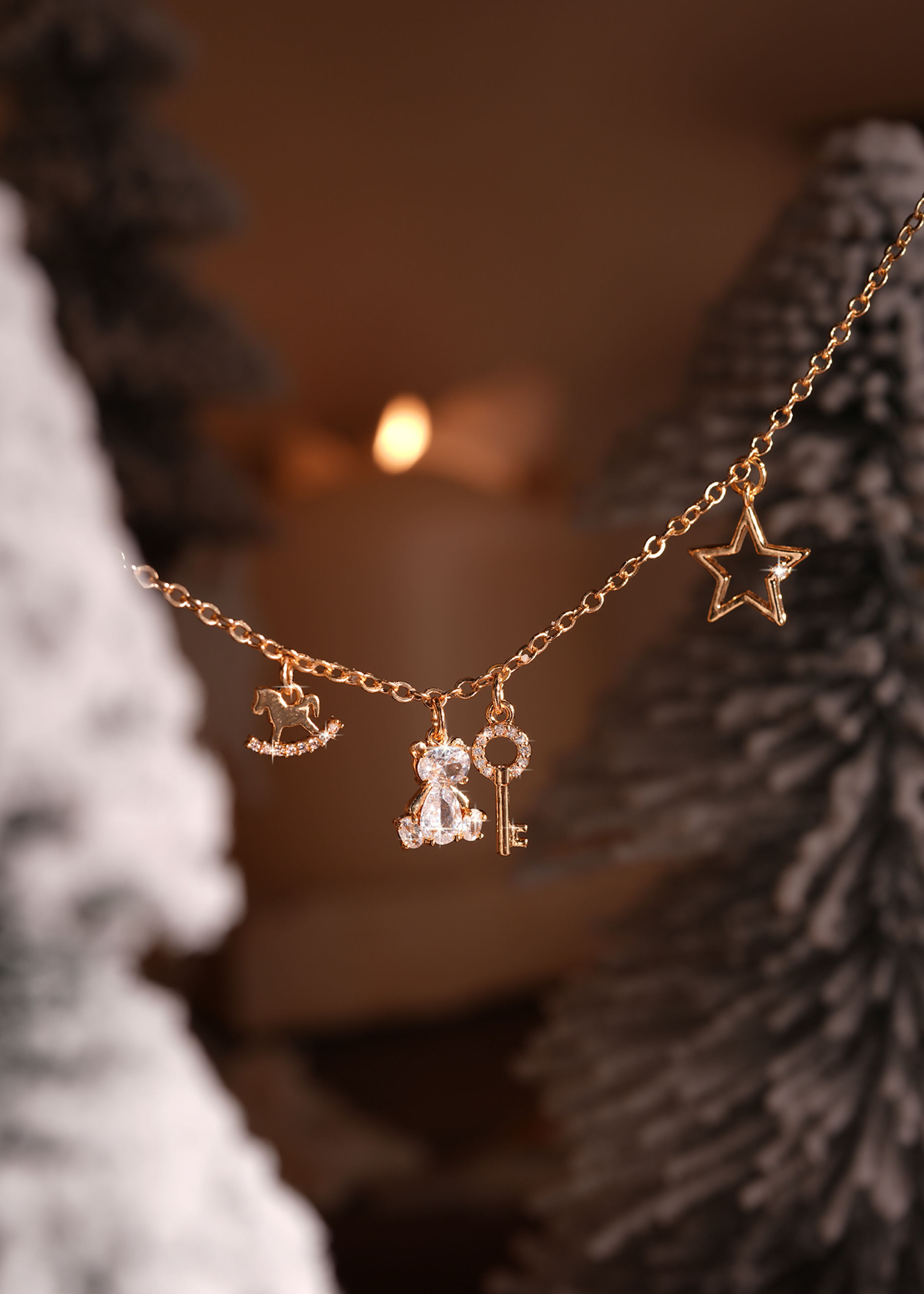 MURRAYA Childhood Necklace